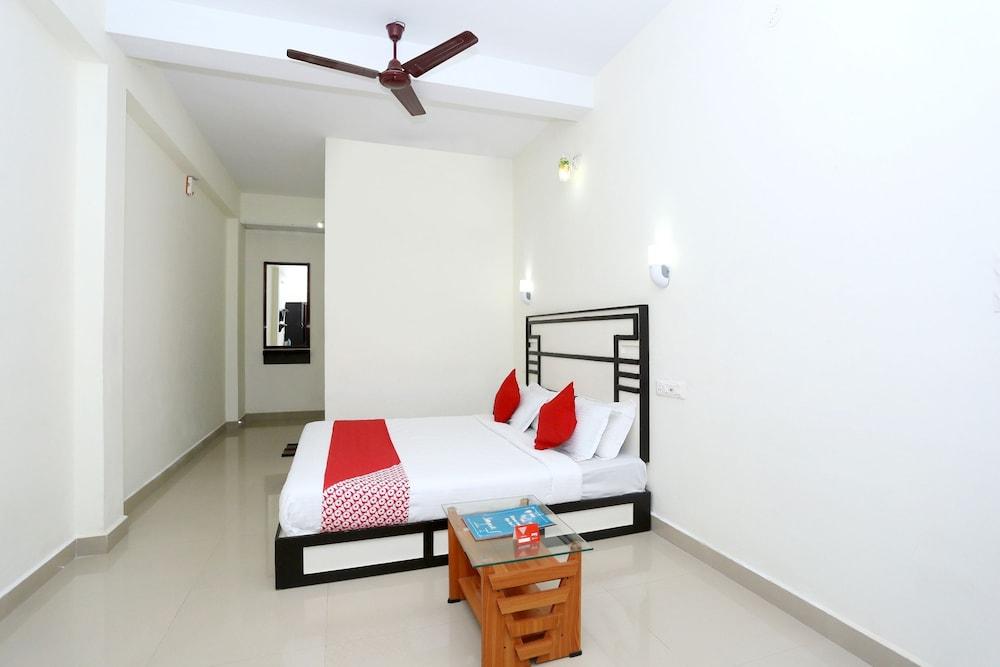 OYO 14819 Periyar Holidays