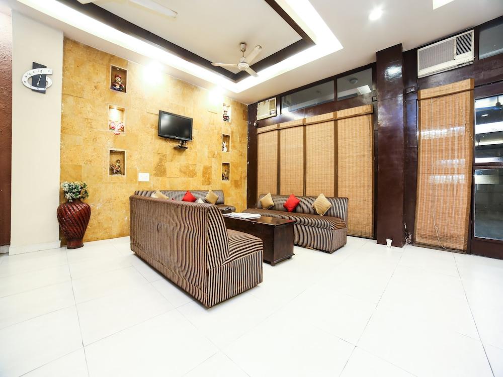 Capital O 928 Villa@43