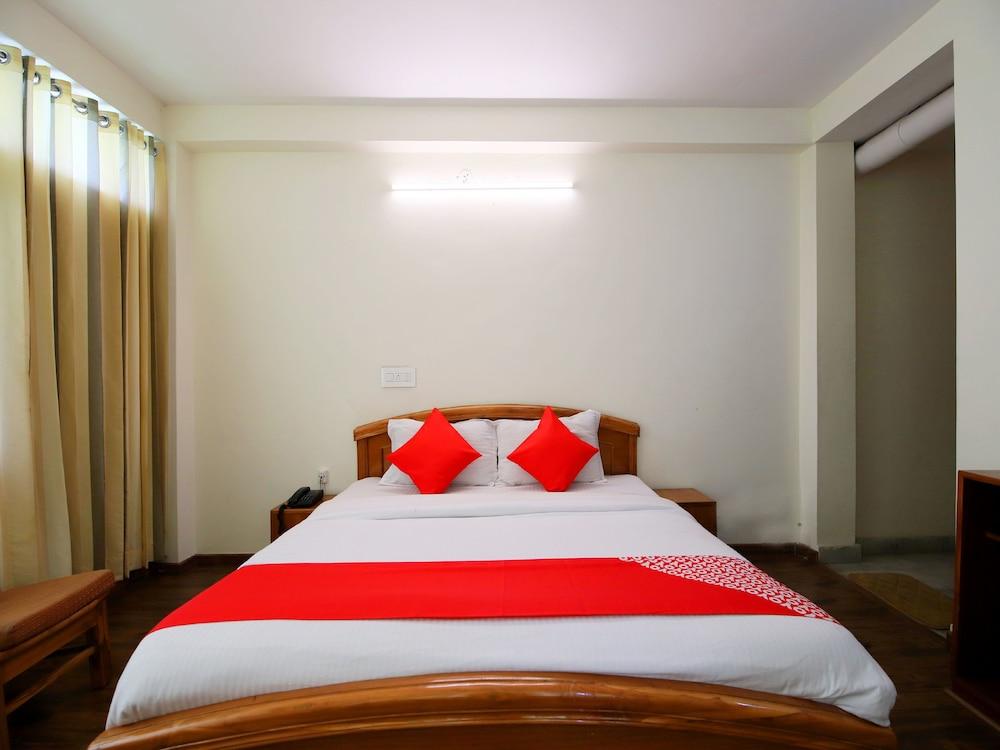 OYO 14218 Elixir Cottage