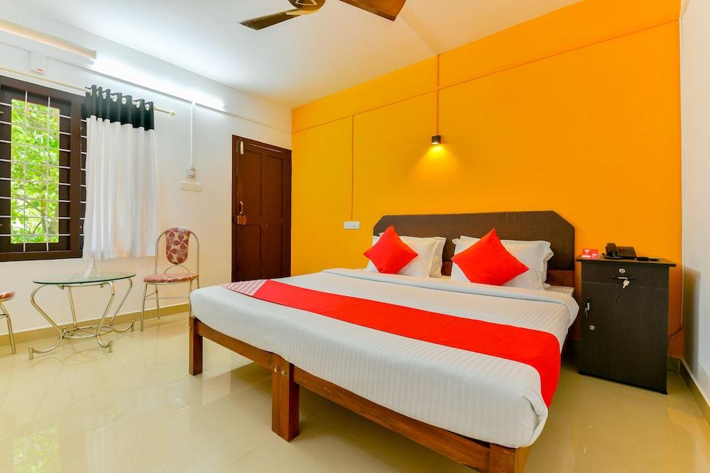 OYO 22488 Vale Castle