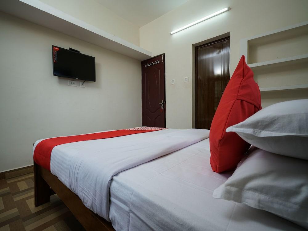 OYO 13548 Leaf Garden Cottage