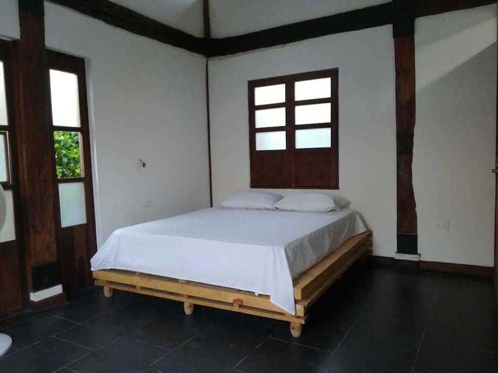 Eco House Neguanje - Hostel