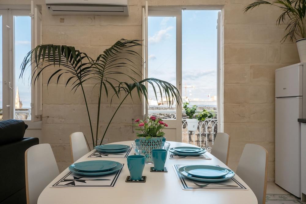 Valletta City Gate Apartment