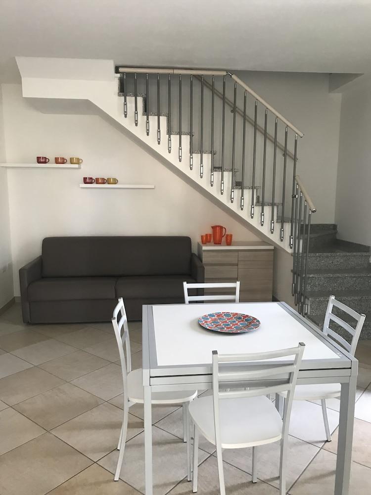 Tigli F 6 Su Due Livelli