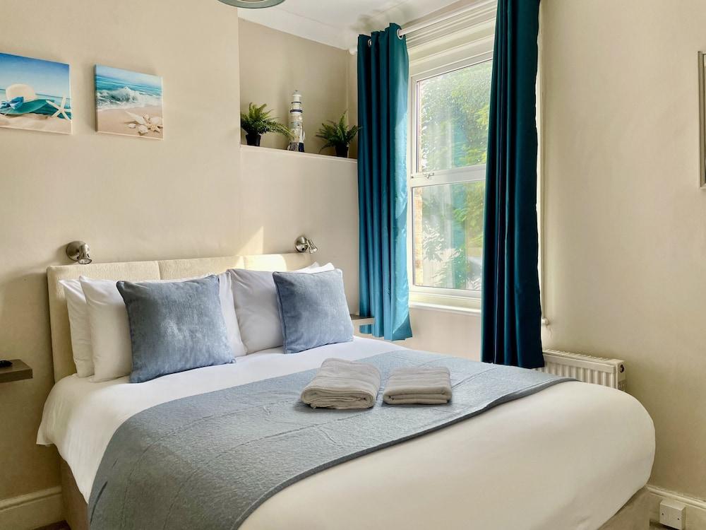 The Hedley Townhouse