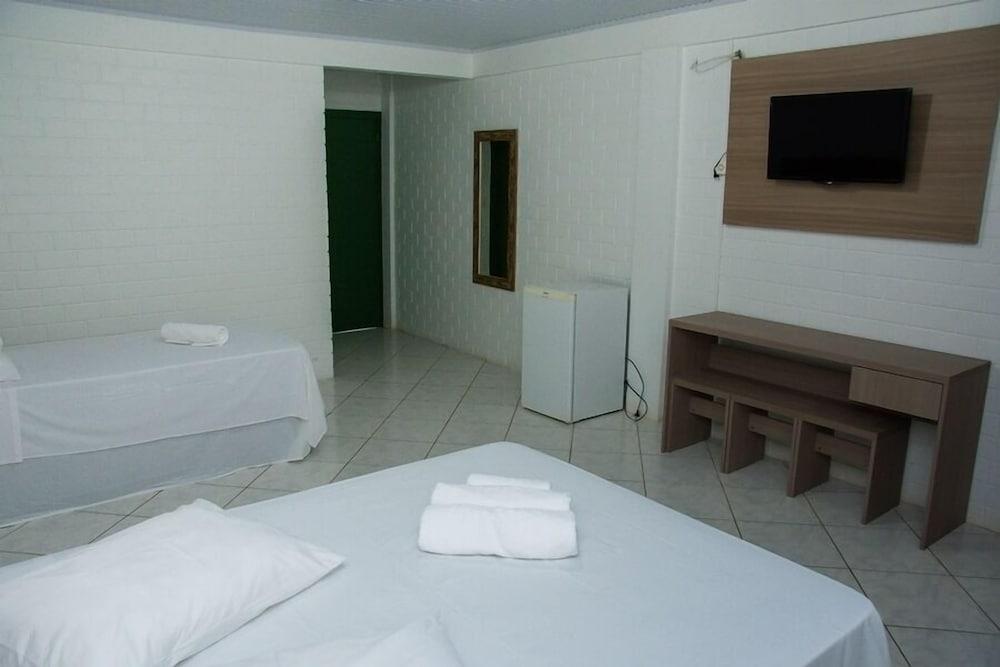 Hotel Parque das Tuias