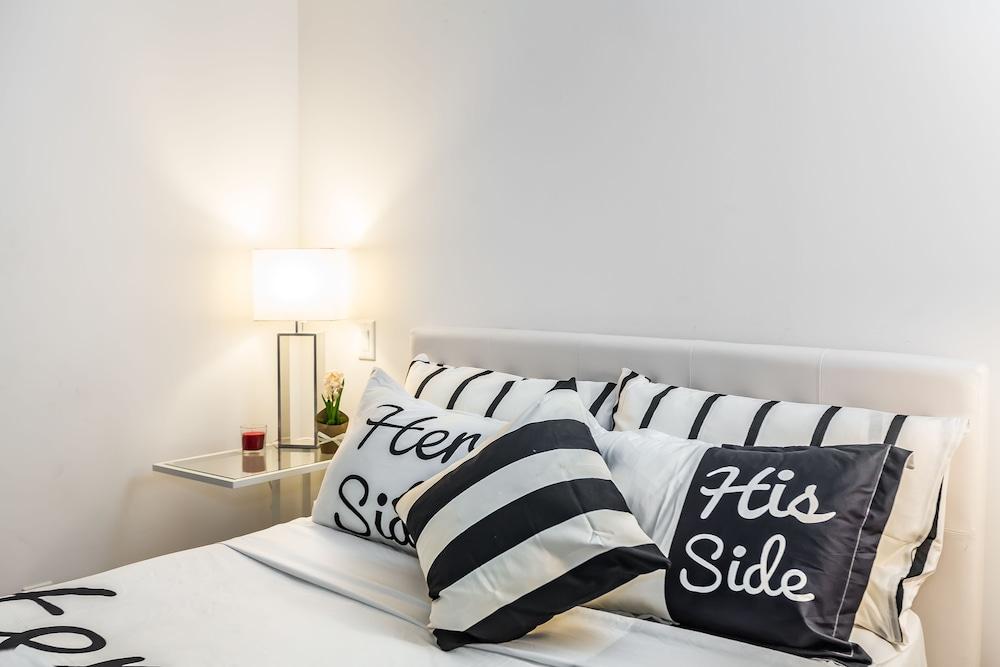 Executive Class, Downtown Luxury @fashion Dist