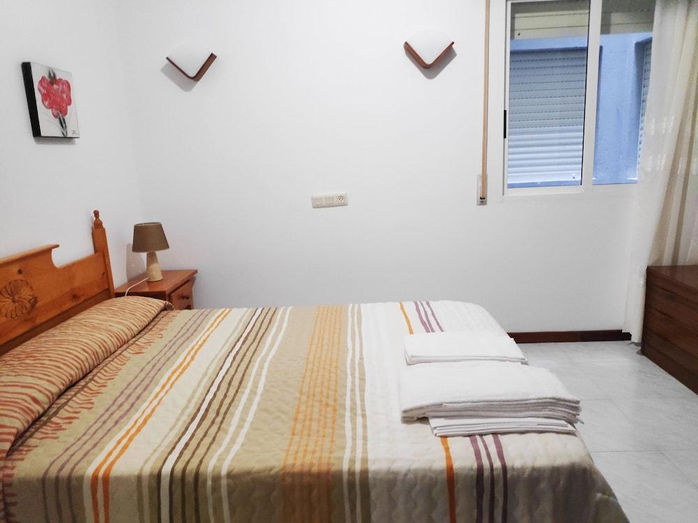 Apartamentos Revo Salinas 3000