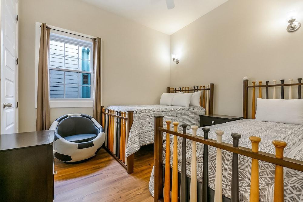 Spacious 5BD Penthouse in NOLA