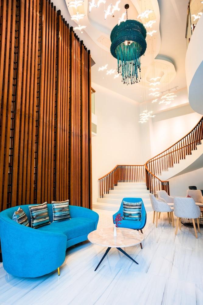 Centara Sonrisa Residences & Suites Sriracha