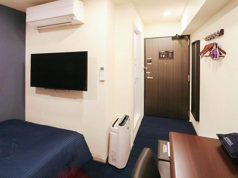 HOTEL LiVEMAX AKIHABARAKITA