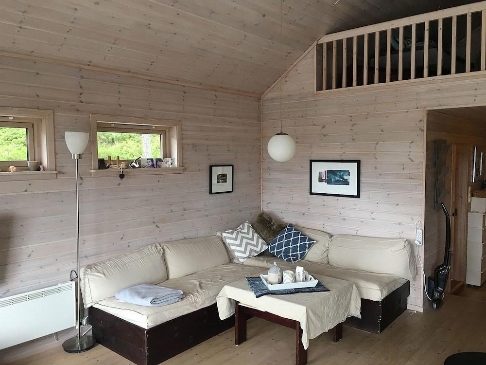 Solferie Holiday Cottage Langenes