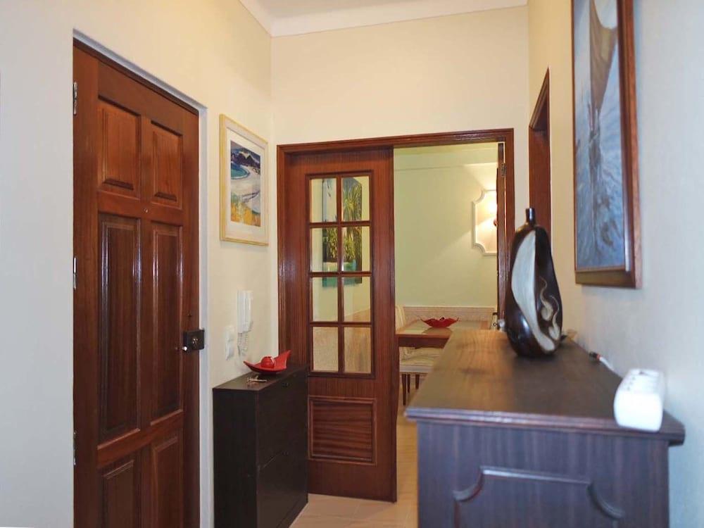 A10 Windmill 1 Bed with Pool by Dreamalgarve