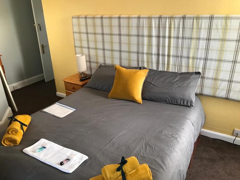 Harbour Bridge Camps Bar