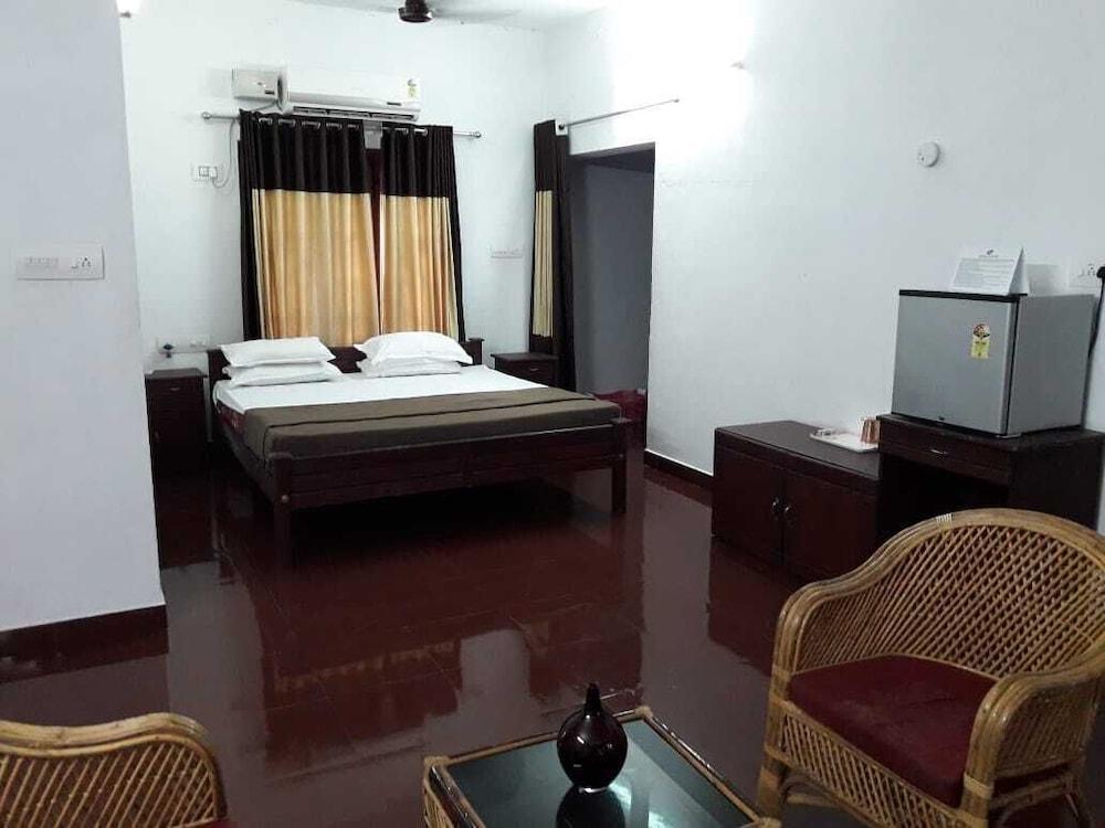 Ayuryogashram Heritage