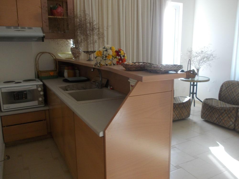 Kalogria Beach Apartments