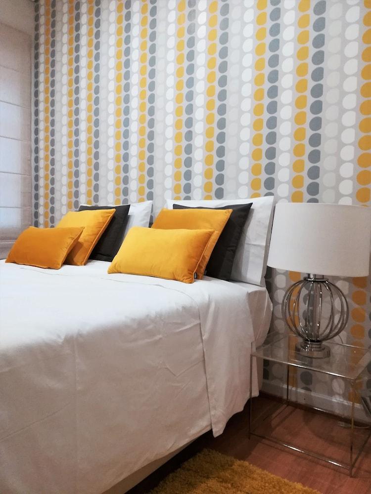 North Star Flats - Dom Luís I Bridge