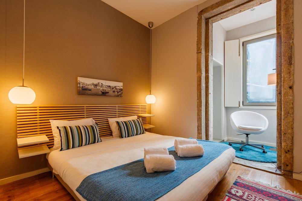 Casa Portuguesa by Una