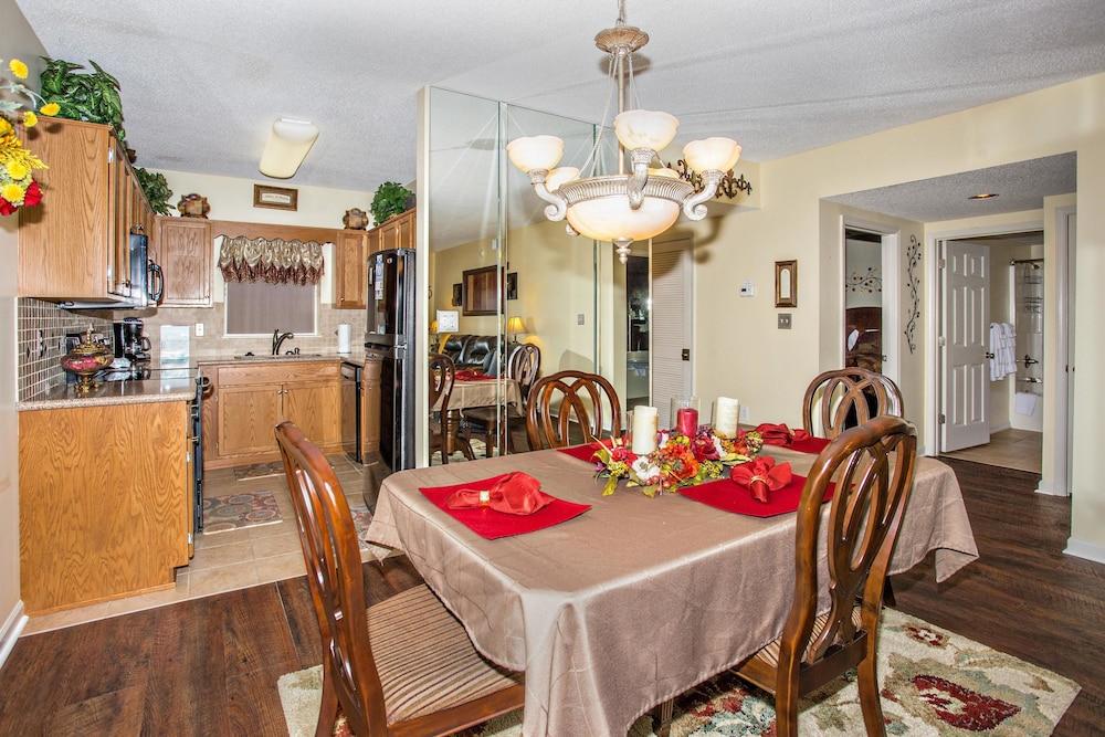 Whispering Pines 212