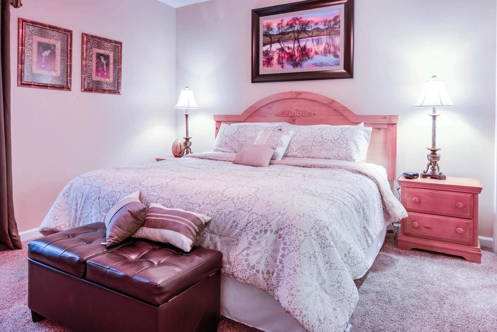 Whispering Pines 224