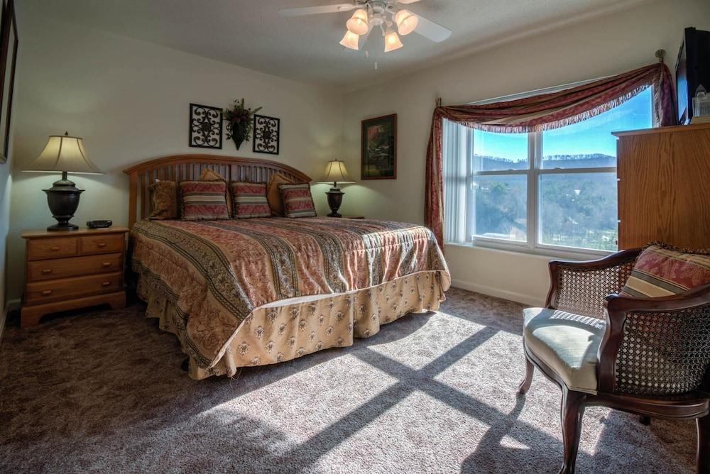 Whispering Pines 654