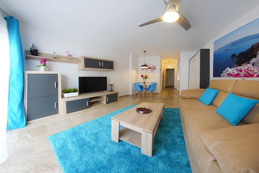 Zenplaya bajo 8 Playa Bajondillo