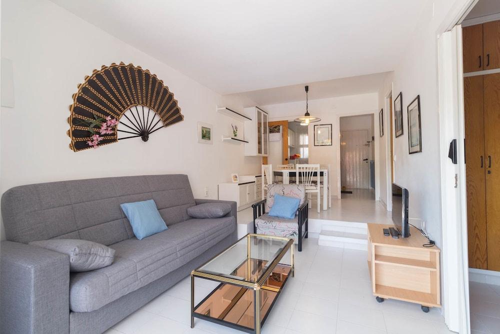 Apartamento Blau Marí Ref. 1092  by Iberplaya