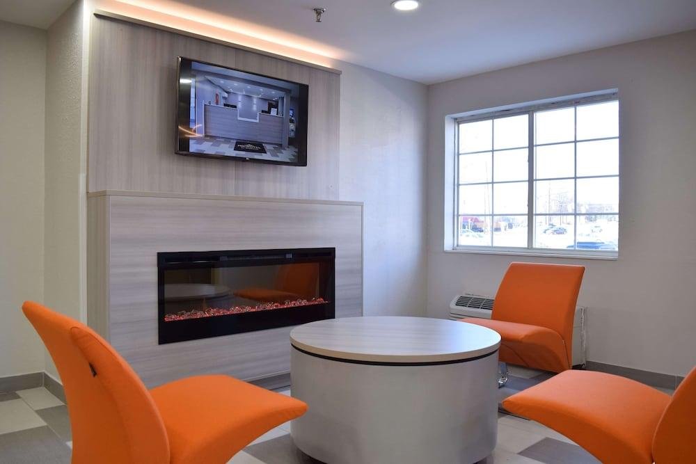 Microtel Inn & Suites by Wyndham Raleigh