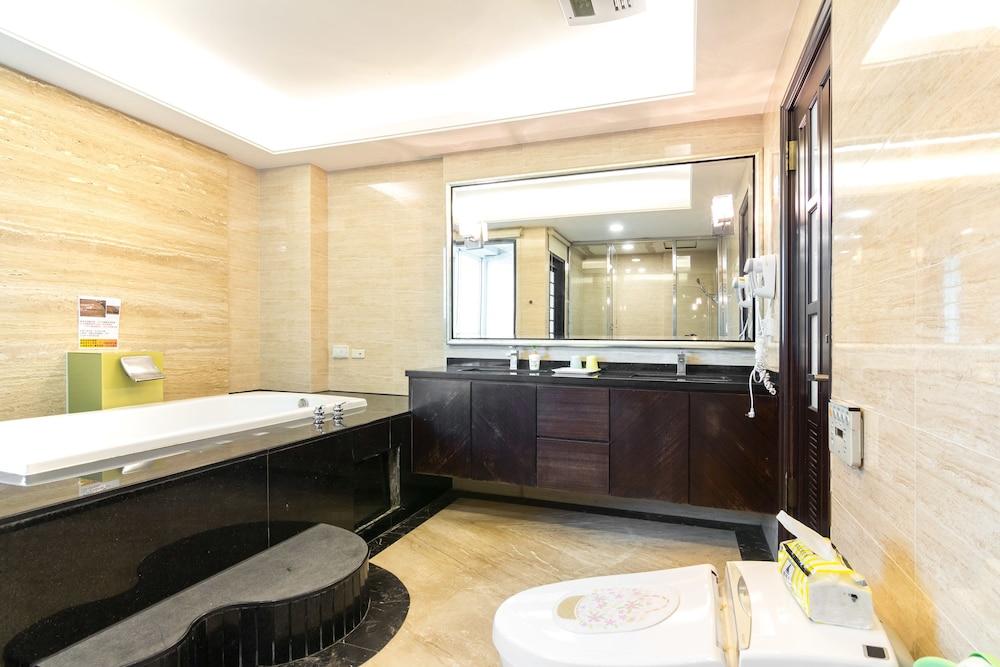 Haian Stay Riverside B&B