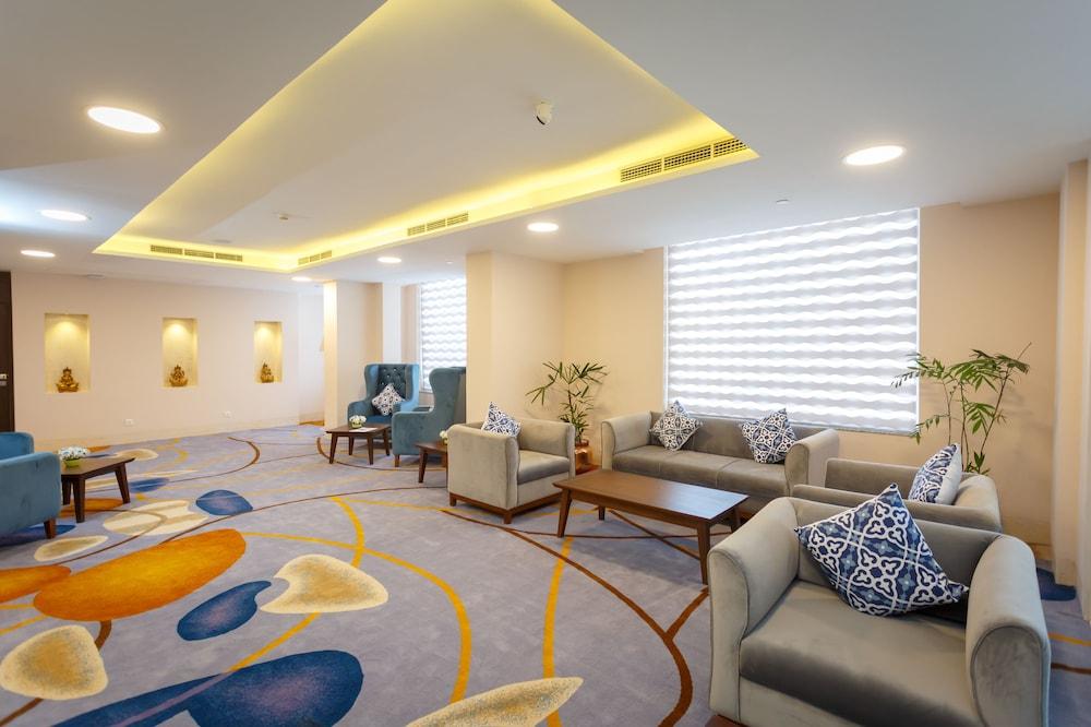 Hotel Crowne Imperial