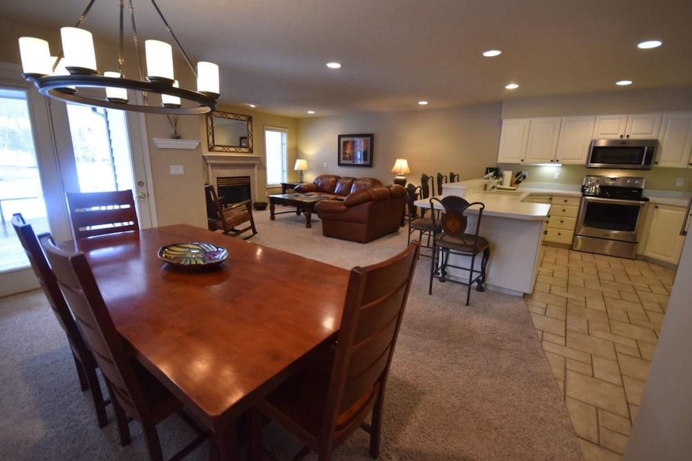 Mountain Harbor #163 3 Bedroom Condo