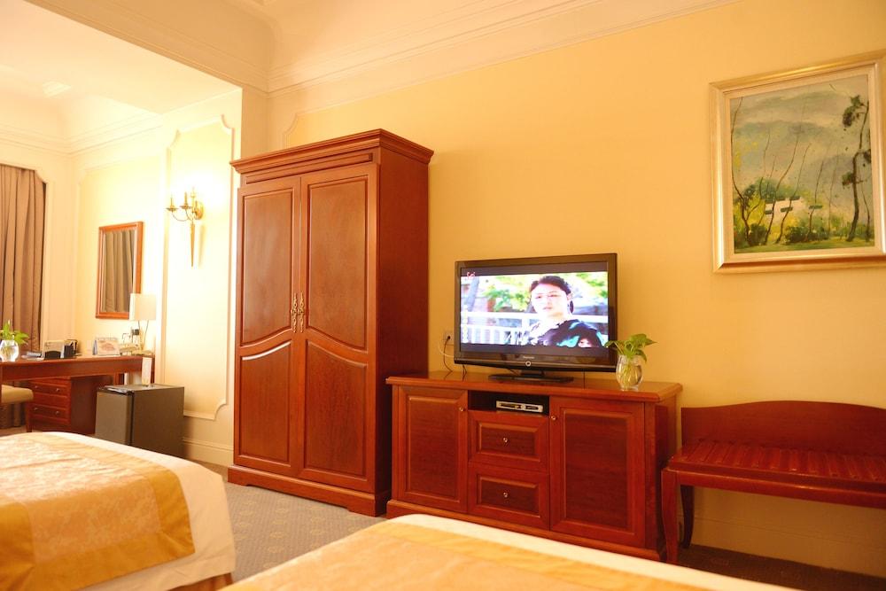 DaXingAnLing Jinma Palace