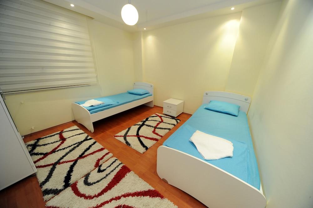 Emre Bektas Vilları 1