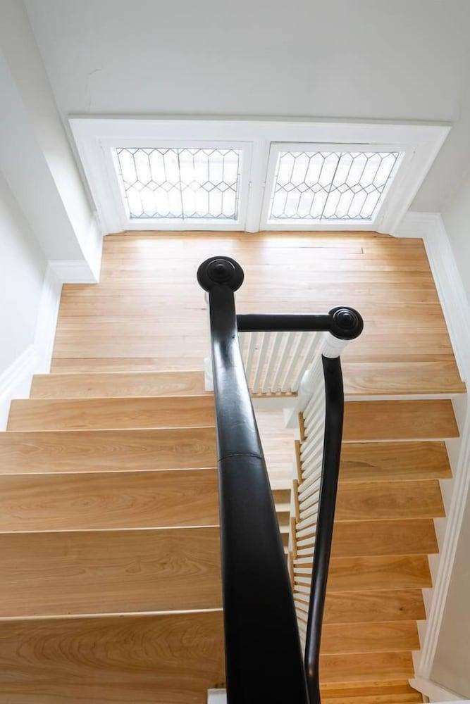 The Modern Couple's Getaway Loft With Private Balcony