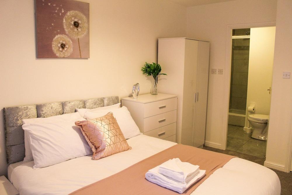 Dockside Liverpool Luxury Apartment