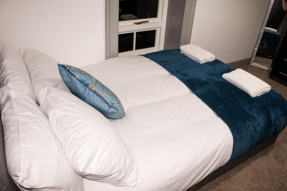 Modern Duplex Apartment Nr Liverpool ONE