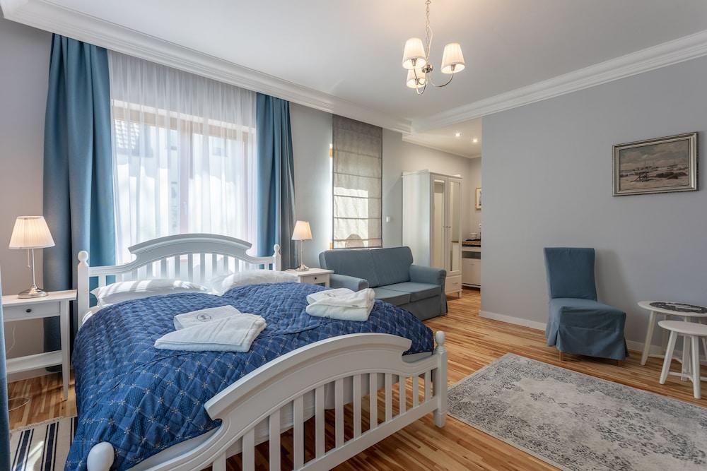 Willa 4 Pory Roku Uznam