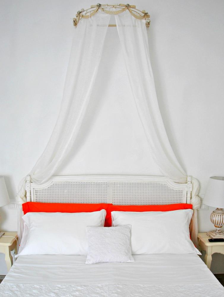 Bed & Breakfast Le Azalee