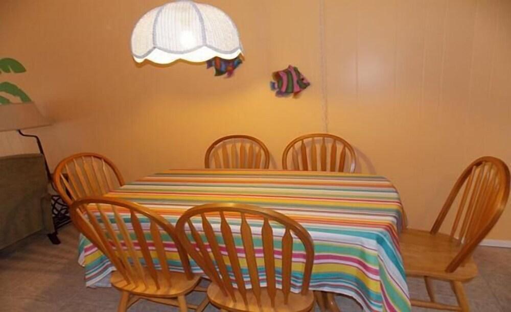 Sunset Isle - 2 Br Condo