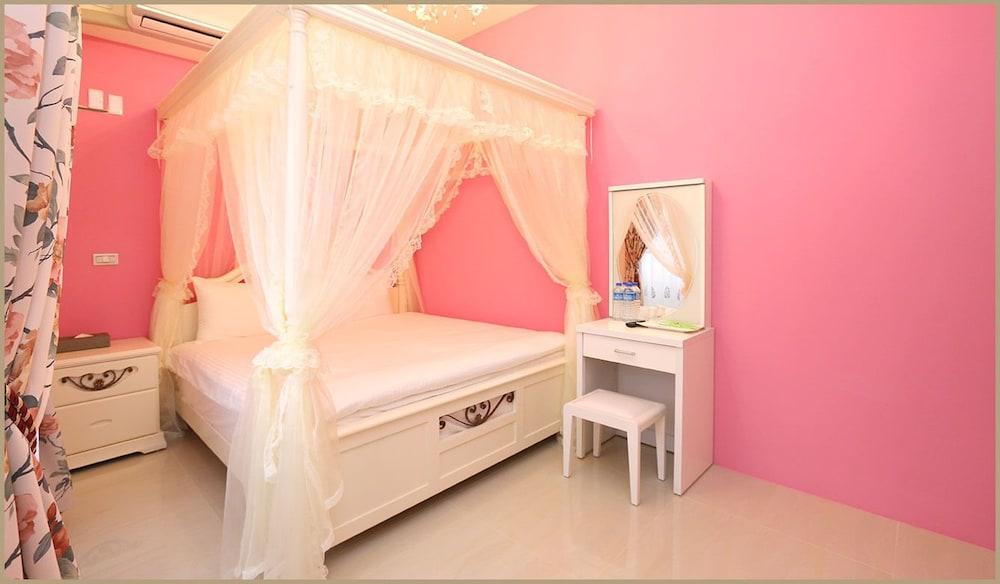 When Happiness Knock Your Door