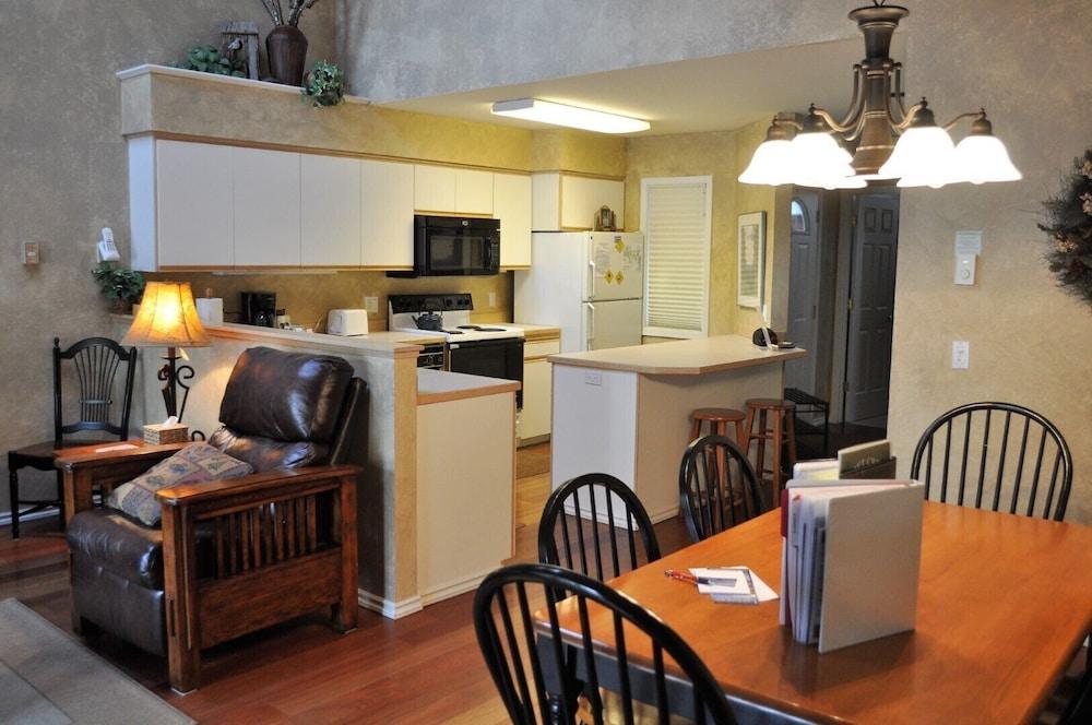 Mountain Harbor #209 2 Bedroom Condo