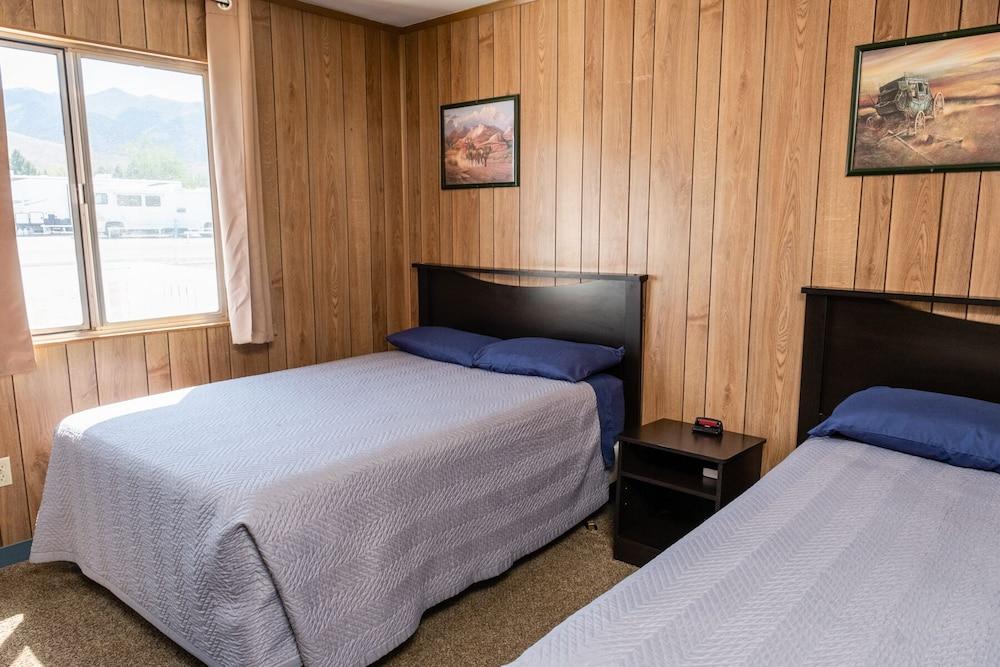 Cold Springs Station Resort