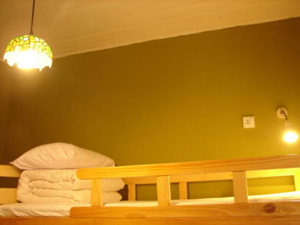 Chengdu Nova Traveller's Youth Hostel