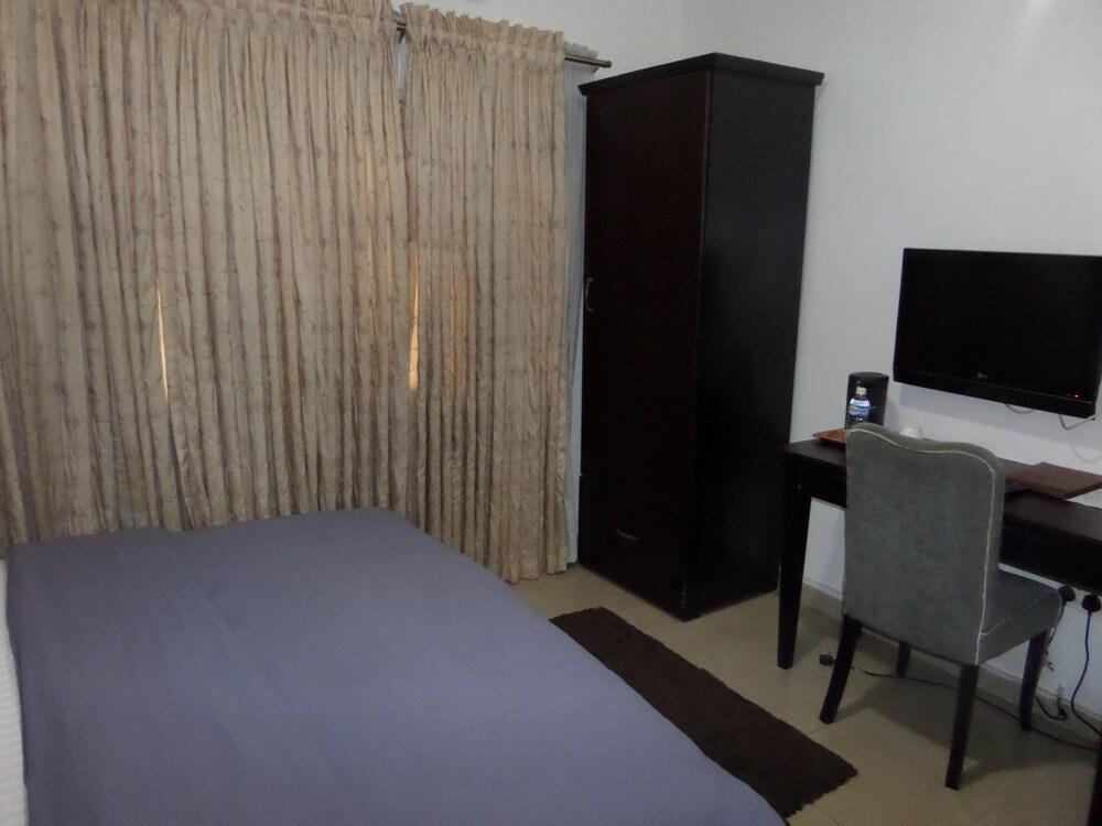 The Real Legacy Hotel