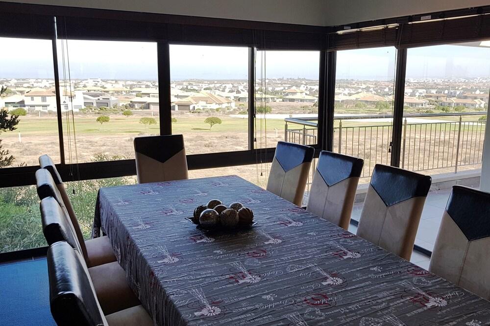 Bayview 8 Sleeper Langebaan