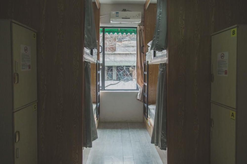 Chengdu Southern Hotel