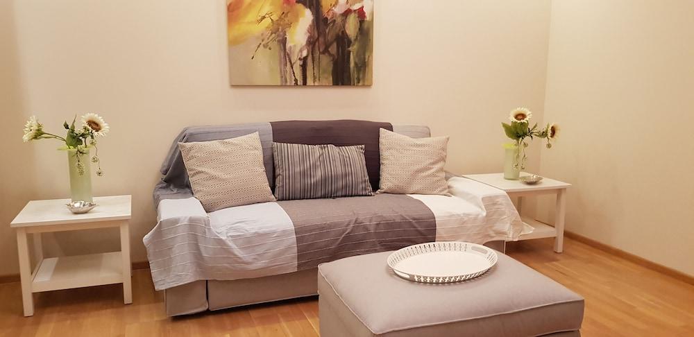 Stylish Urban Apartment