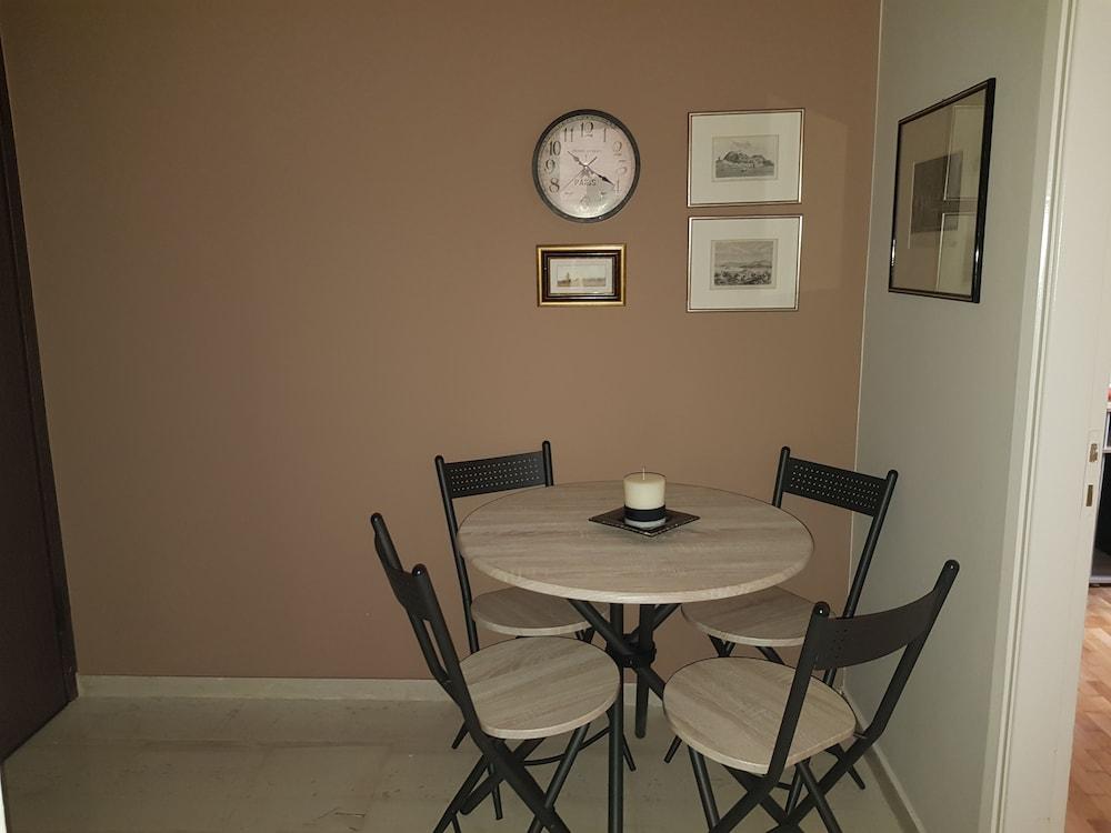 Koukaki Urban Apt at Drakou Pedestrian