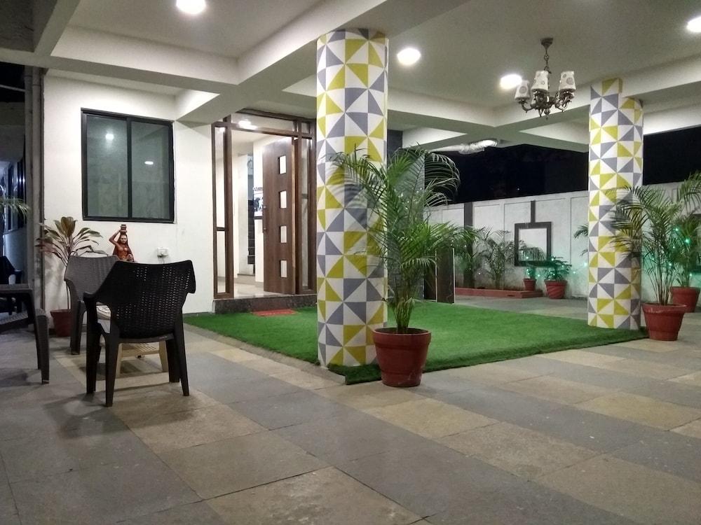 JK Rooms 116 Hotel Taha Pride