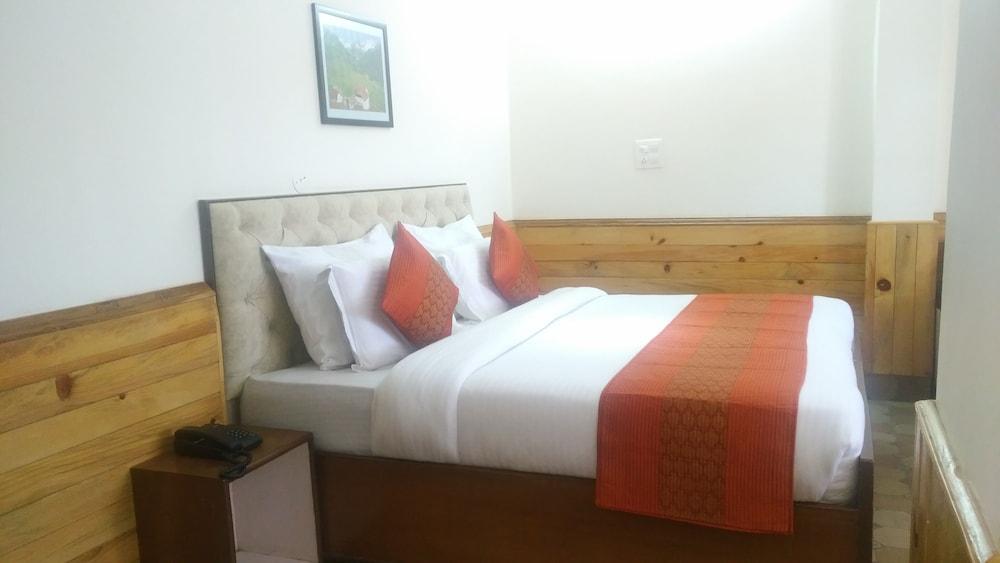 Highland Village Resort